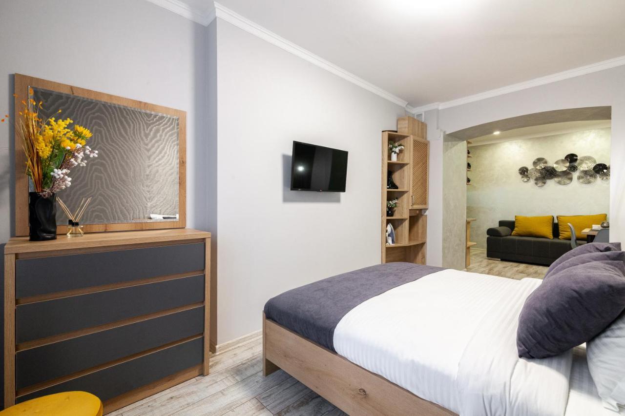 Alfa Apartments Kniazia Leva 2 Leopoli Esterno foto